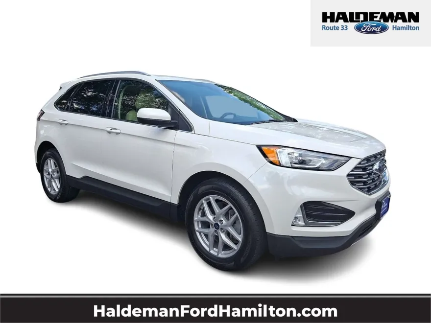 2021 Ford Edge SEL photo 1