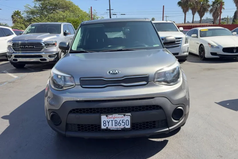 2018 Kia Soul Base photo 1