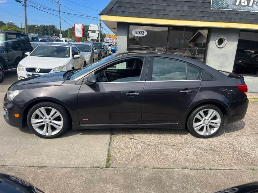 2015 Chevrolet Cruze LTZ photo 1