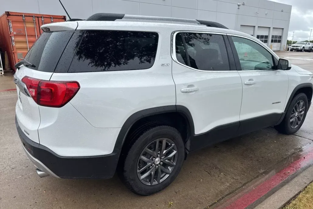 2019 Gmc Acadia SLT photo 1