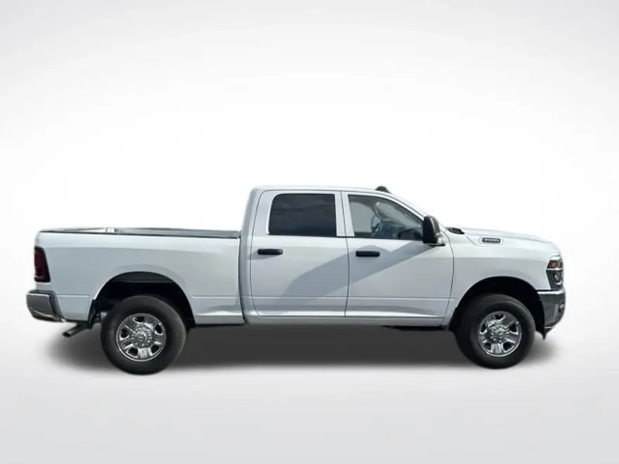 2025 Ram 3500 Tradesman photo 12