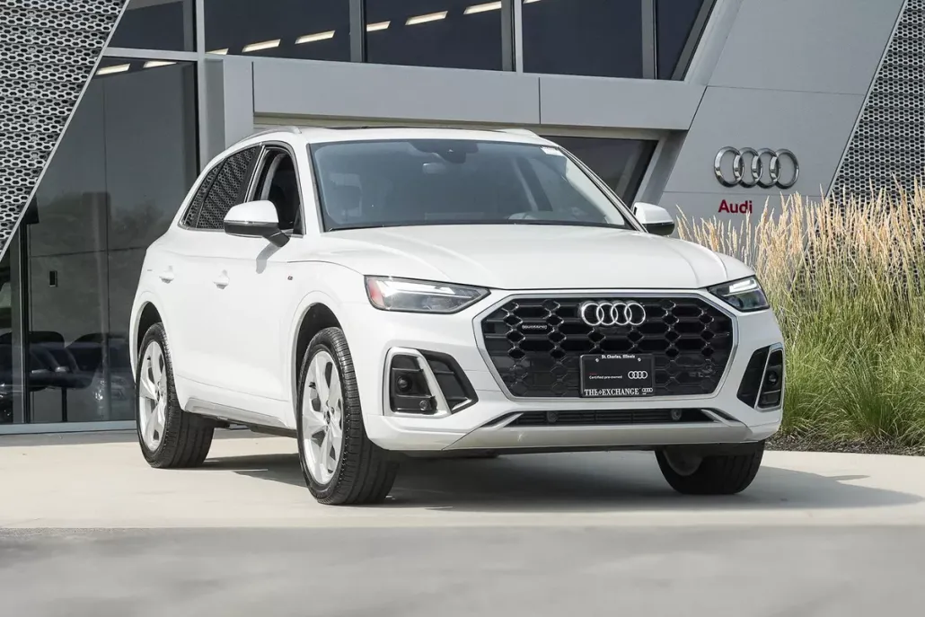 2025 Audi Q5 S line Premium Plus photo 1
