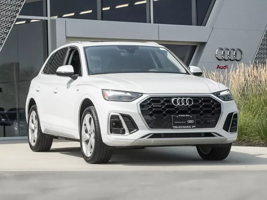 2025 Audi Q5 S line Premium Plus photo 1
