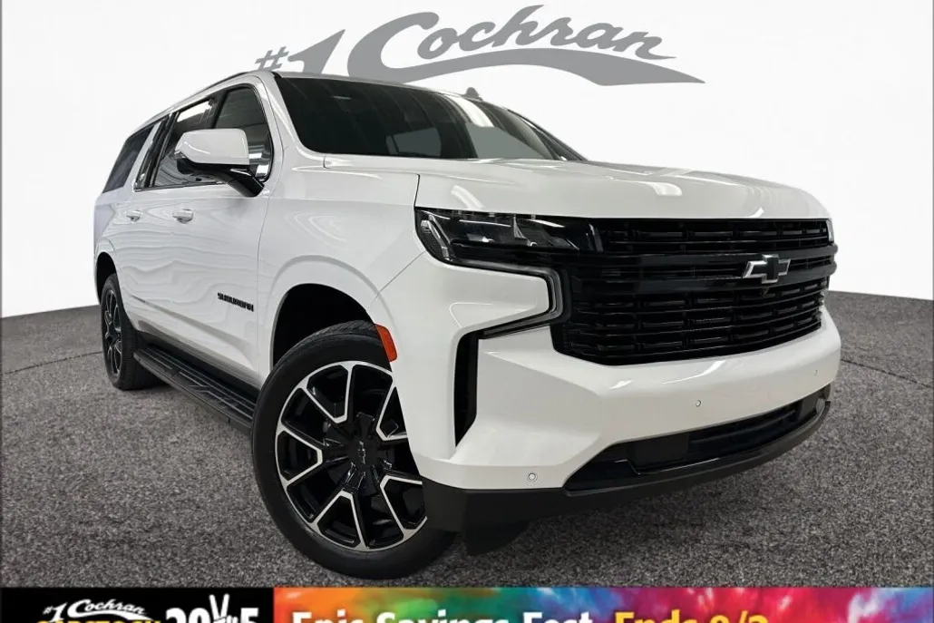 2023 Chevrolet Suburban RST photo 1
