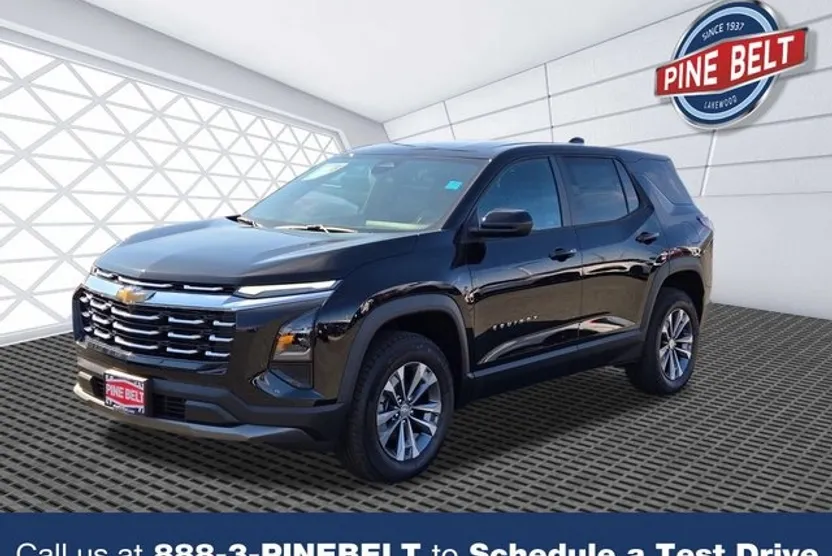 2025 Chevrolet Equinox LT photo 1