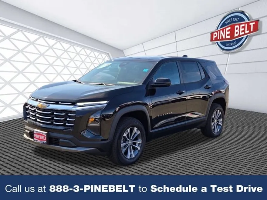 2025 Chevrolet Equinox LT photo 1
