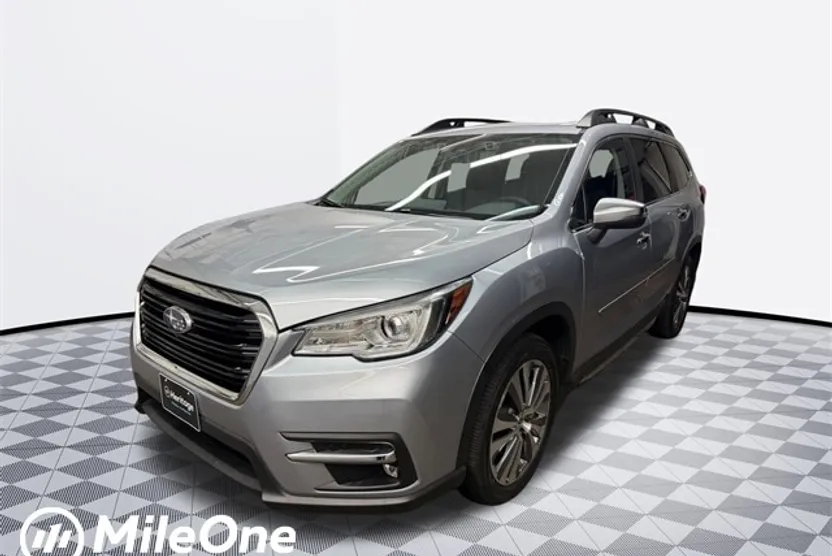 2022 Subaru Ascent Touring photo 1