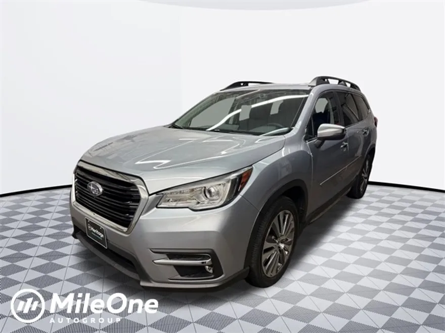 2022 Subaru Ascent Touring photo 1