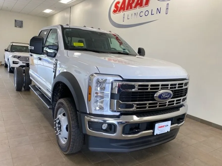 2025 Ford F-550 XL photo 1