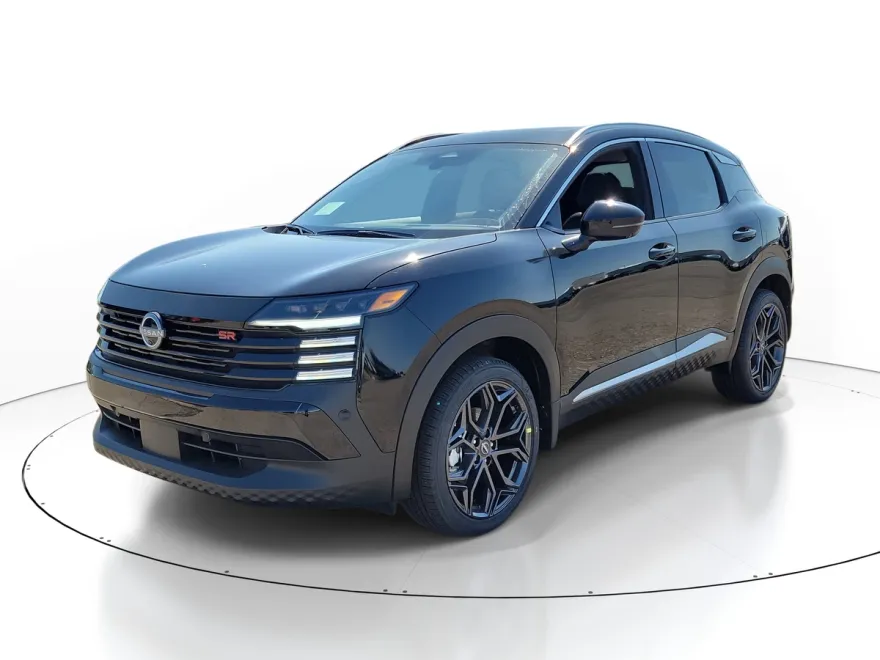 2025 Nissan Kicks SR photo 1