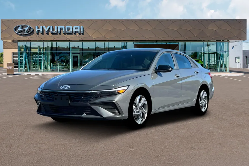 2025 Hyundai Elantra SEL Sport photo 1