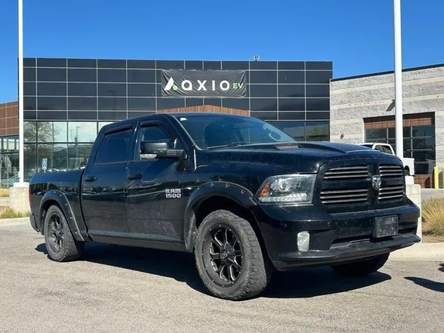 2014 Ram 1500 Sport photo 1