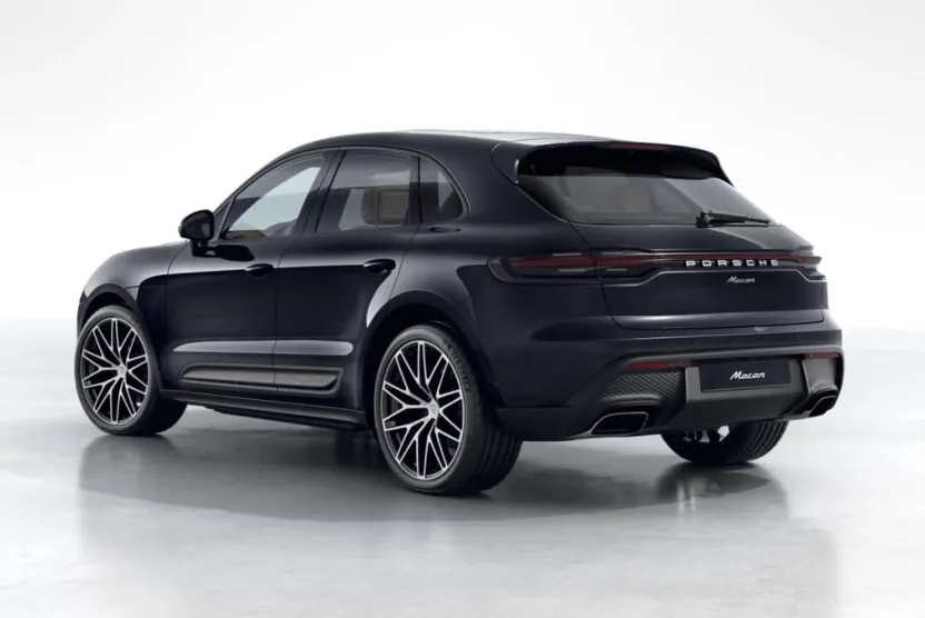 2026 Porsche Macan T photo 1