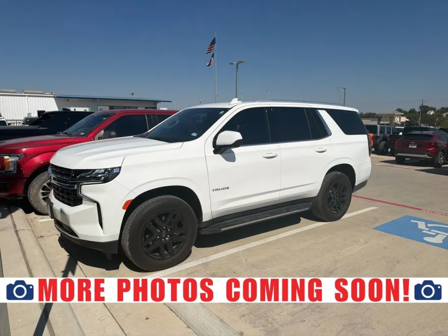 2024 Chevrolet Tahoe LS photo 1