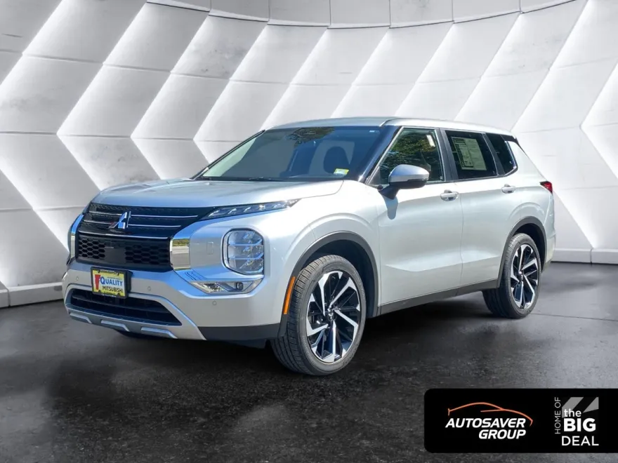 2024 Mitsubishi Outlander SE Ralliart photo 1