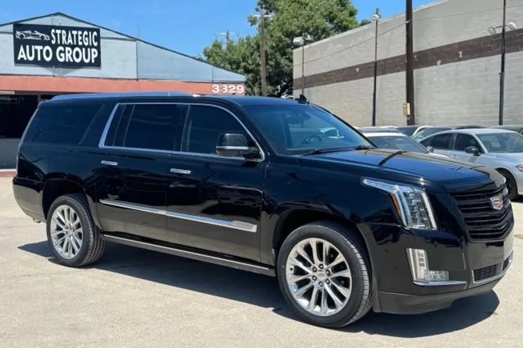 2018 Cadillac Escalade ESV Premium Luxury Sport photo 1