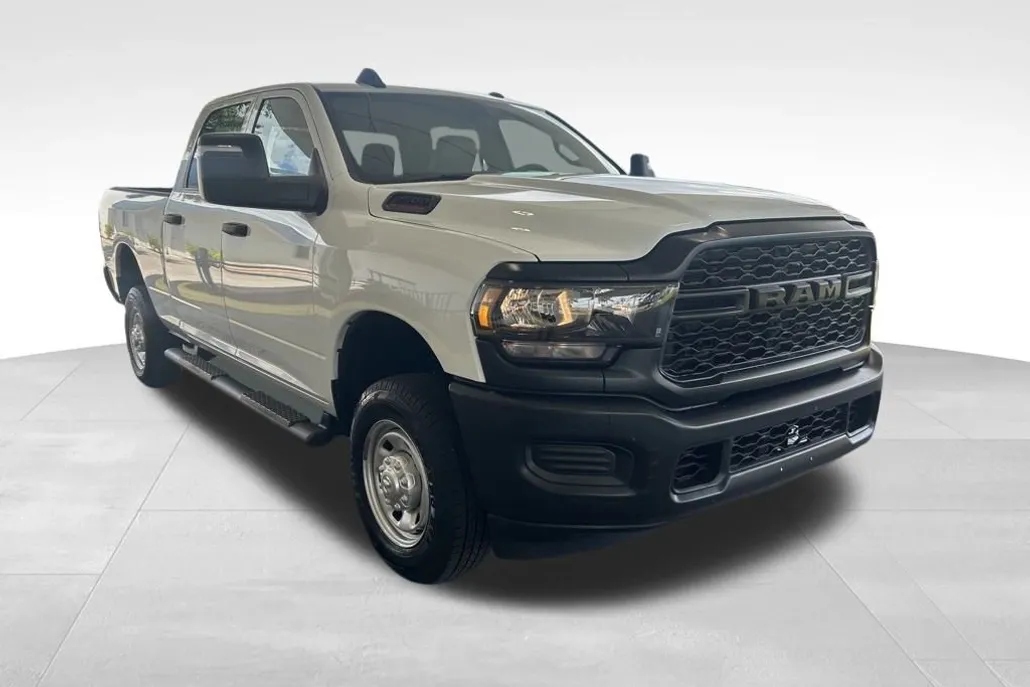 2024 Ram 2500 Tradesman photo 1