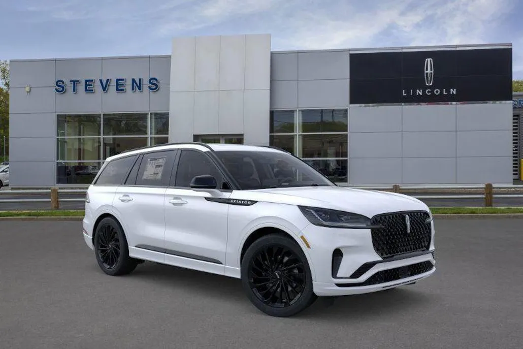 2025 Lincoln Aviator Reserve photo 1