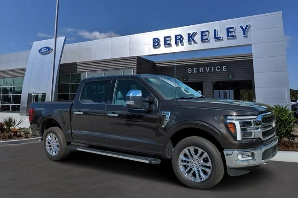 2024 Ford F-150 Lariat photo 1
