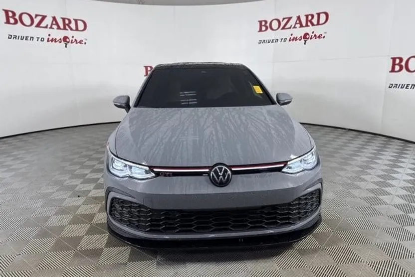 2024 Volkswagen Golf GTI SE photo 1