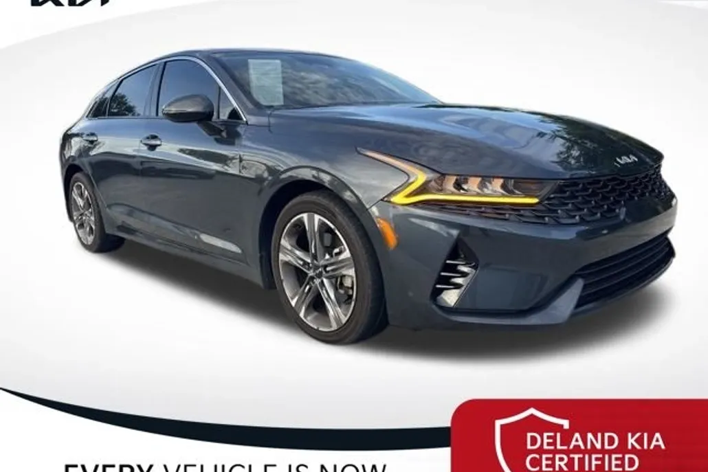 2024 Kia K5 EX photo 1
