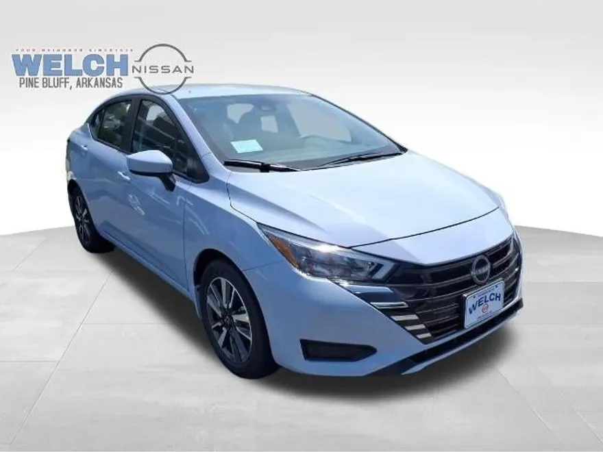 2025 Nissan Versa SV photo 1