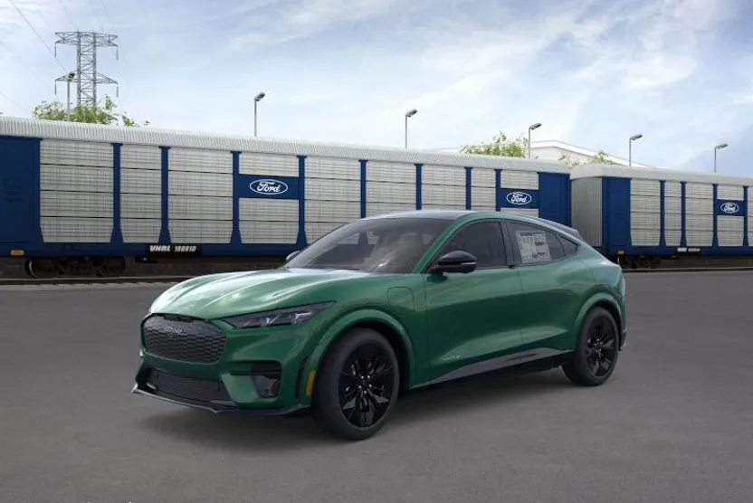 2025 Ford Mustang Mach-E GT photo 1