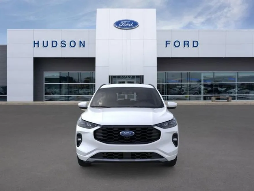 2024 Ford Escape Hybrid ST-Line Elite photo 1