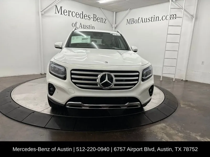 2025 Mercedes Benz GLB 250 photo 1