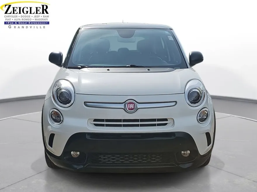 2015 Fiat 500L Trekking photo 1