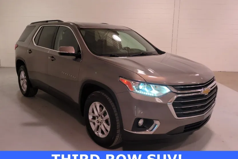 2019 Chevrolet Traverse Cloth 1LT photo 1