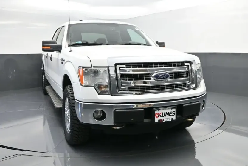 2014 Ford F-150 XLT photo 1