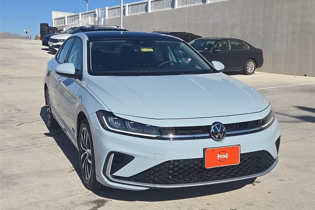 2025 Volkswagen Jetta 1.5T SE photo 1