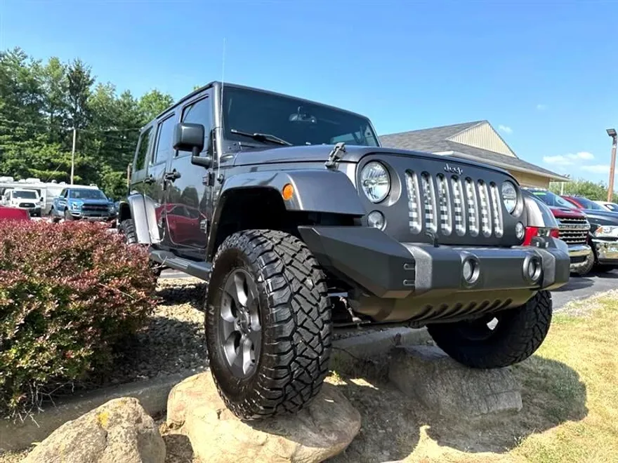 2017 Jeep Wrangler Unlimited Sport photo 1