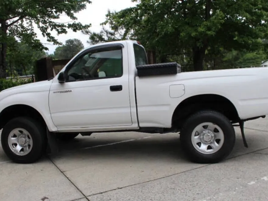 2003 Toyota Tacoma PreRunner photo 1