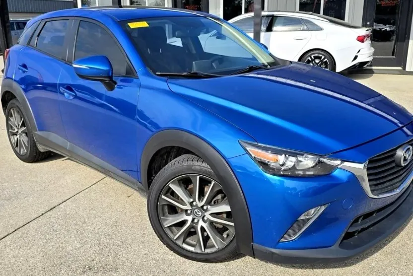 2017 Mazda CX-3 Touring photo 1