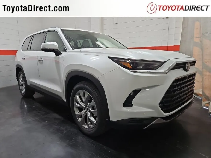 2026 Toyota Highlander Hybrid Limited photo 1
