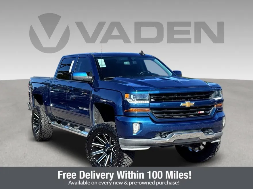 2018 Chevrolet Silverado 1500 LT photo 1