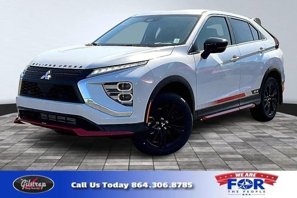 2024 Mitsubishi Eclipse Cross LE photo 1