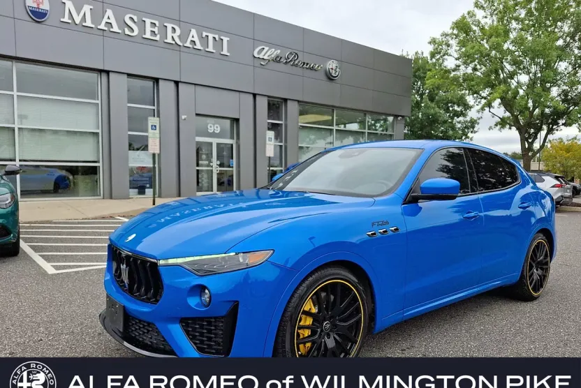 2022 Maserati Levante photo 1