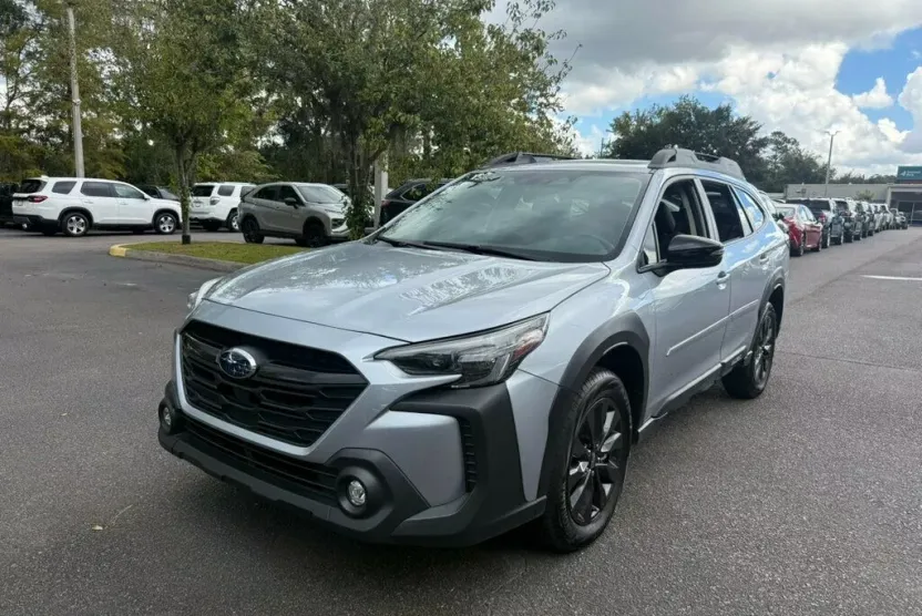 2025 Subaru Outback Onyx Edition photo 1