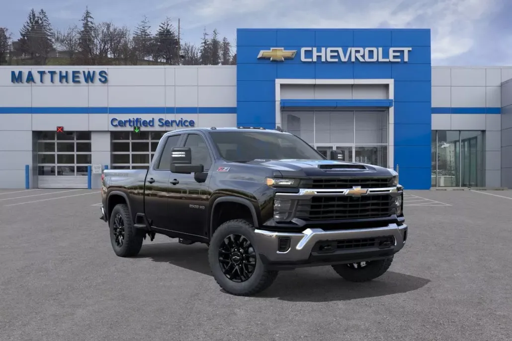 2026 Chevrolet Silverado 2500HD LT photo 1