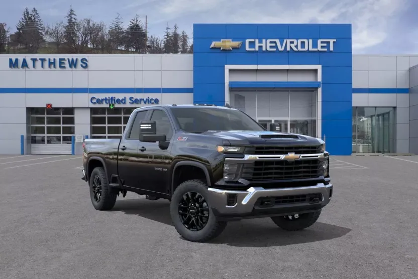 2026 Chevrolet Silverado 2500HD LT photo 1