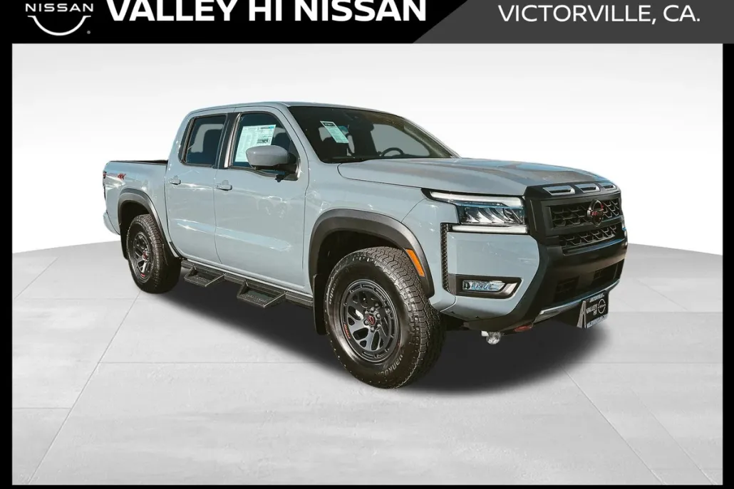 2025 Nissan Frontier PRO-4X photo 1