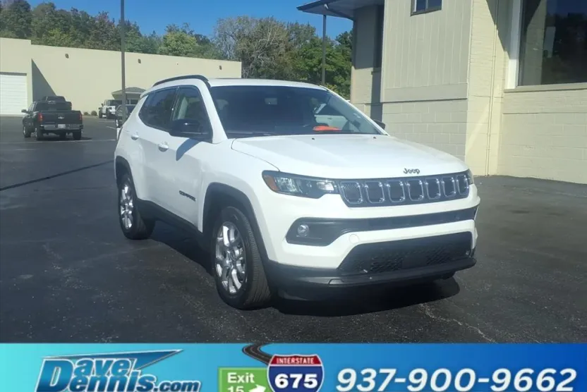 2022 Jeep Compass Latitude Lux Altitude photo 1