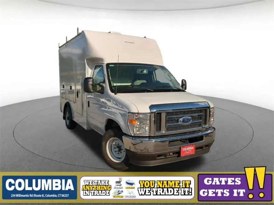 2025 Ford E-350 photo 1