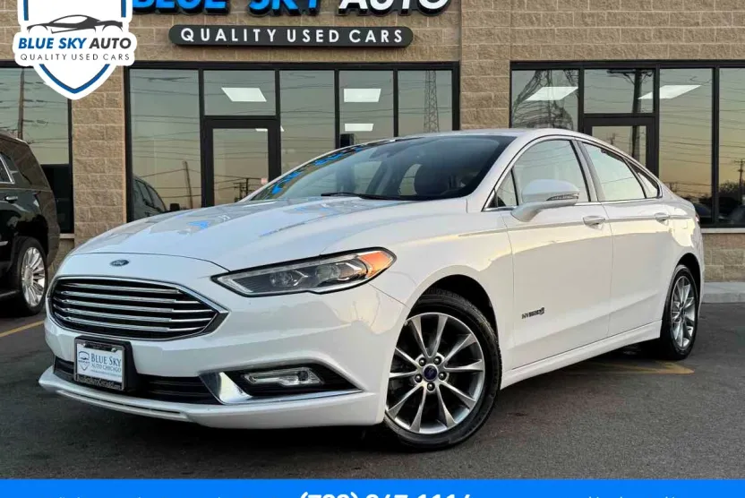 2017 Ford Fusion Hybrid SE photo 1