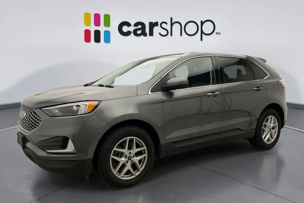 2023 Ford Edge SEL photo 1
