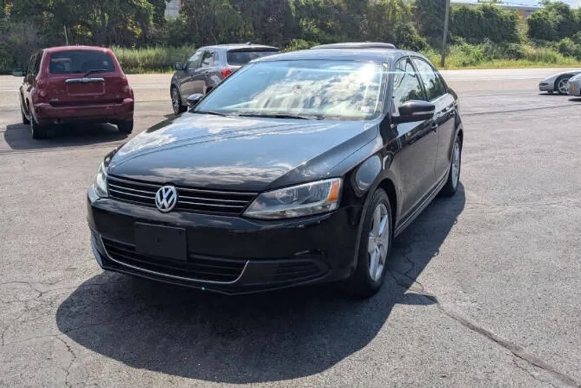 2014 Volkswagen Jetta TDI Premium photo 1