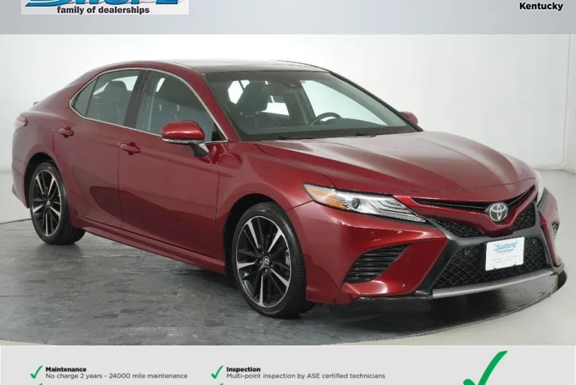 2018 Toyota Camry XSE photo 1